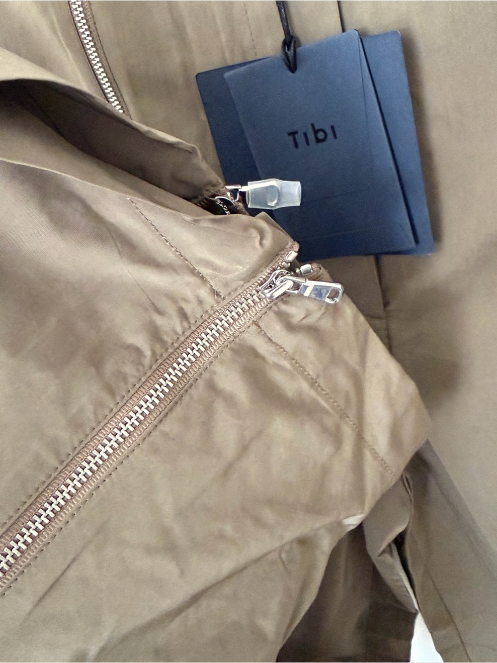 NWT* Tibi Nylon Zipper Trouser - size 6 Regular/ waist 31.75” - Picture 8 of 9